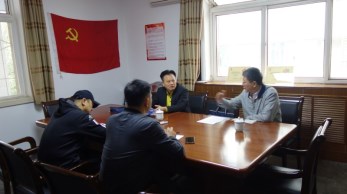 甘肅演藝集團(tuán)黨委委員、副總經(jīng)理龍富國(guó)到甘肅省話(huà)劇院調(diào)研、指導(dǎo)工作