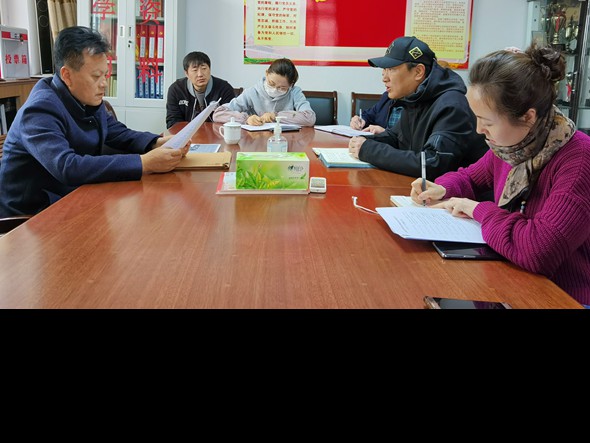 甘肅演藝集團(tuán)黨委委員、副總經(jīng)理龍富國(guó)赴甘肅演藝集團(tuán)話劇院調(diào)研指導(dǎo)工作