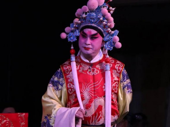 8月14日黃河之濱藝術(shù)節(jié)--東風(fēng)劇院分會(huì)場(chǎng)“梨園春色--京劇專(zhuān)場(chǎng)演出”