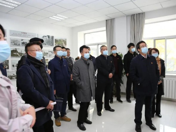甘肅演藝集團(tuán)黨委書記、董事長陳其銀一行赴甘肅日報(bào)報(bào)業(yè)集團(tuán)觀摩黨建工作