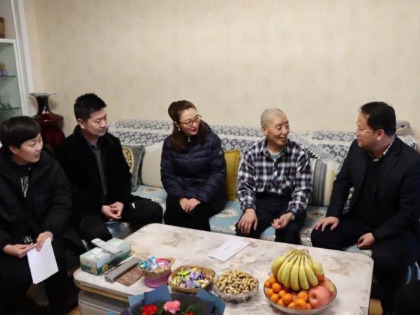 甘肅演藝集團(tuán)歌舞劇院春節(jié)前夕走訪慰問(wèn)離退休老干部