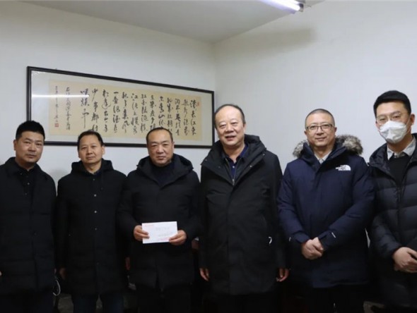 迎新春 送祝福 濃濃關(guān)懷暖人心——甘肅演藝集團(tuán)黨委委員、副總經(jīng)理王衛(wèi)平同志一行赴歌舞劇院開展春節(jié)前走訪慰問活動(dòng)