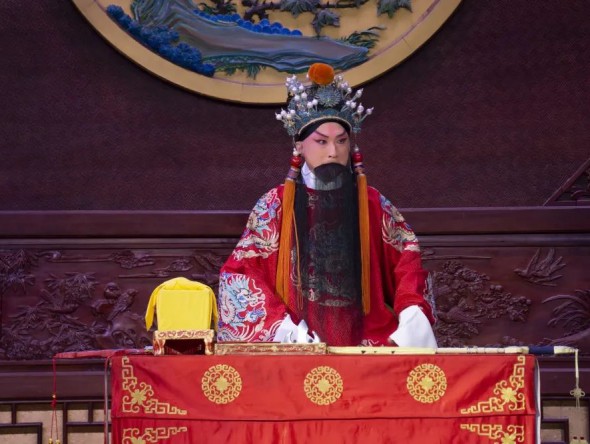 全本京劇《四郎探母》《紅鬃烈馬》于正月十四、正月十五在東風(fēng)劇院精彩上演