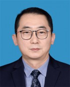 楊焱（黨委副書記、總經理、董事）